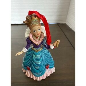 Gisela Graham Queen Of Hearts Key Alice In Wonderland Ornament FLAW